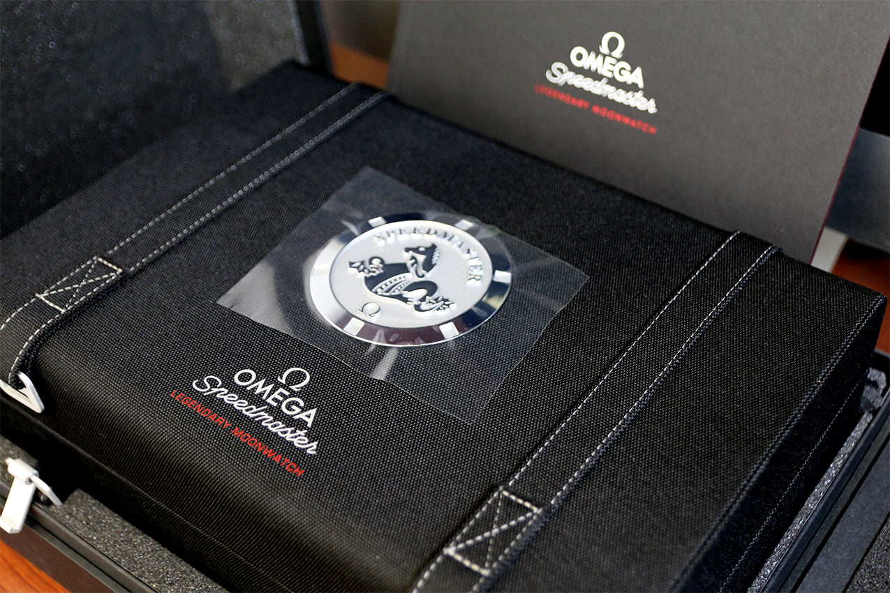 Omega Speedmaster Legendary Moonwatch Special Presentation Box With St