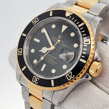 Rolex Submariner Date 40mm 16613 Yellow Gold/Steel Black Dial Watch Box Papers