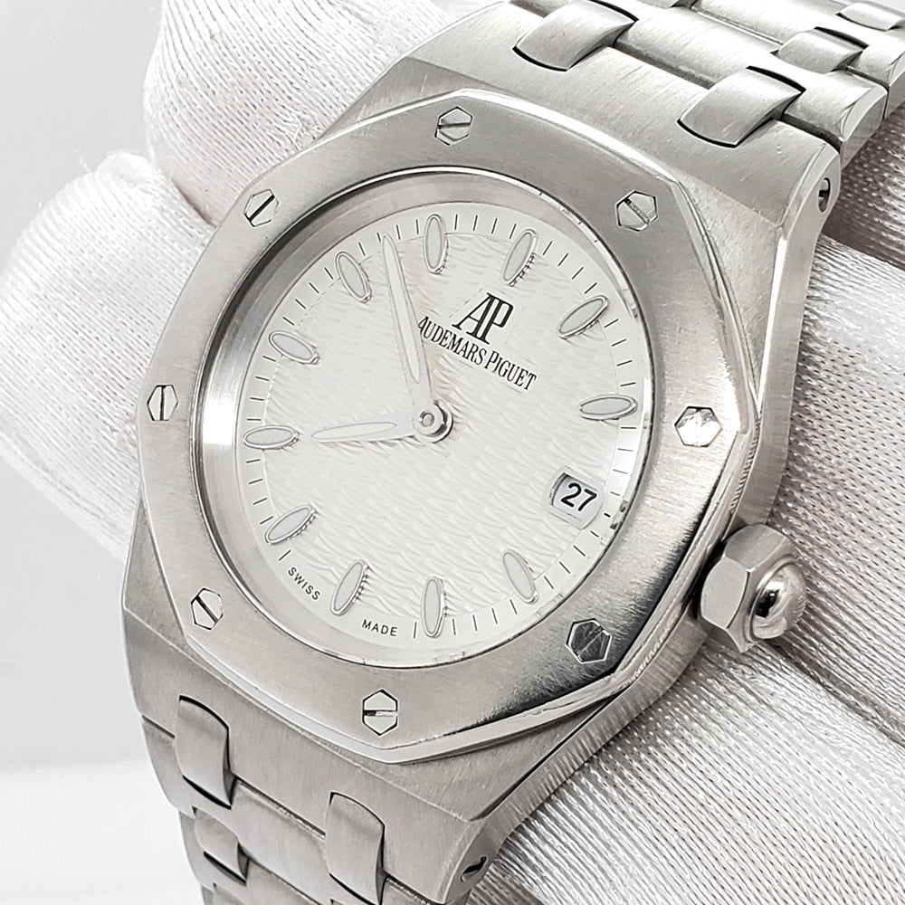 Audemars Piguet Lady Royal Oak 33mm Silver Dial Steel Quartz Watch 67600ST