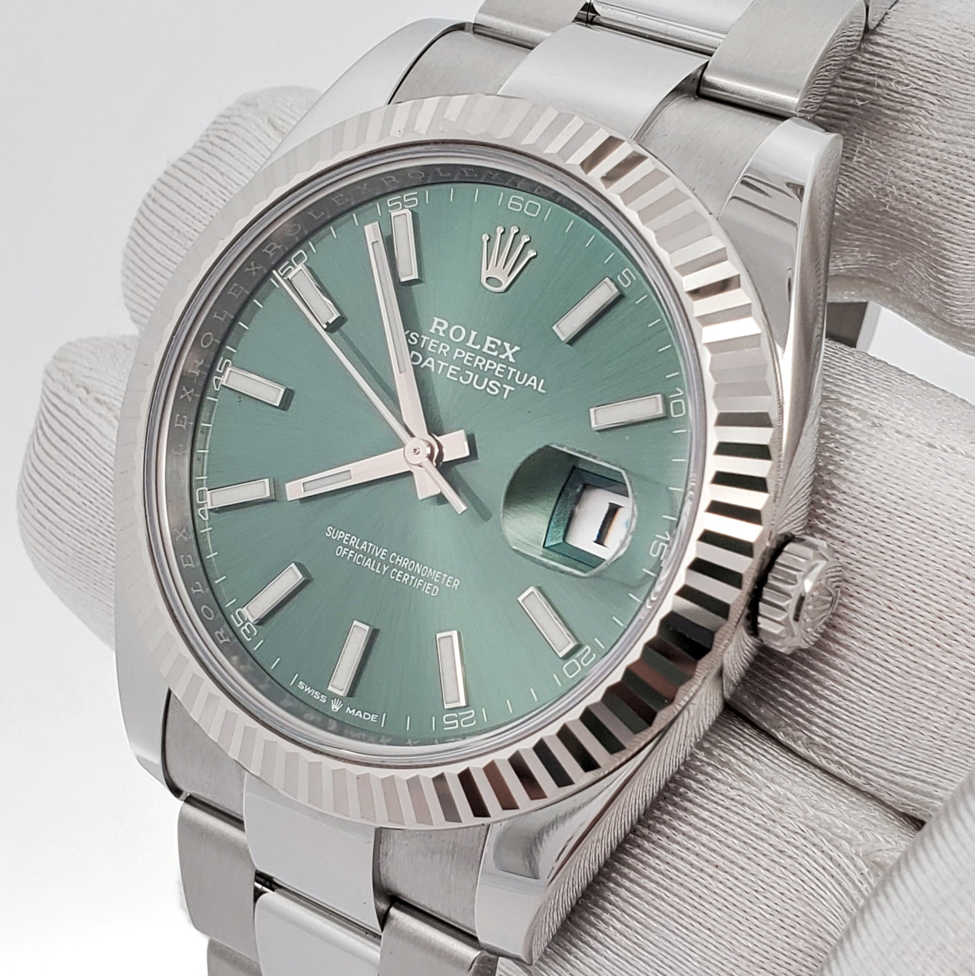 2023 Unworn Rolex Datejust 41 Mint Green White Gold Fluted Bezel Steel Oyster Watch 126334 Box Papers