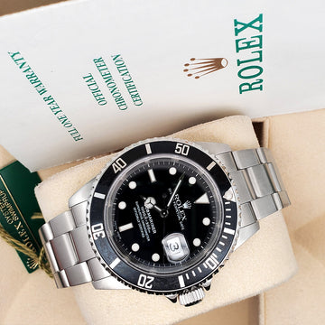 Rolex Submariner Date 16610 40mm Steel Watch Box Papers