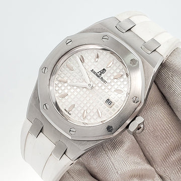 Audemars Piguet Lady Royal Oak 33mm Silver Dial Steel Quartz Watch 67600ST