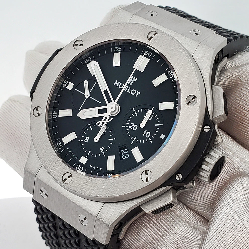 Hublot Big Bang Chronograph 44mm Black Dial/Rubber Strap/Steel Watch 301.SX.1170.RX Papers