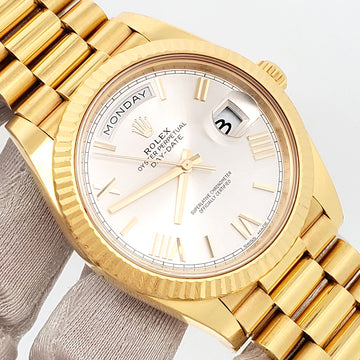 Rolex President Day-Date 40 Yellow Gold  Silver Roman Dial Watch 228238 Box Papers