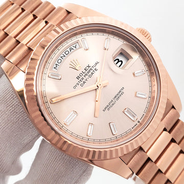 2022 Rolex Day-Date Factory Sundust Baguette Diamond Dial Rose Gold Fluted Bezel 40mm Watch Box Papers 228235