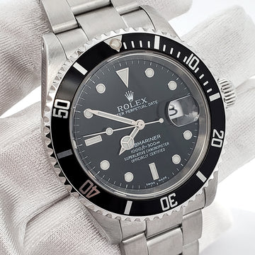 Rolex Submariner Date 40mm Black Dial Steel Watch 16610 Box Papers
