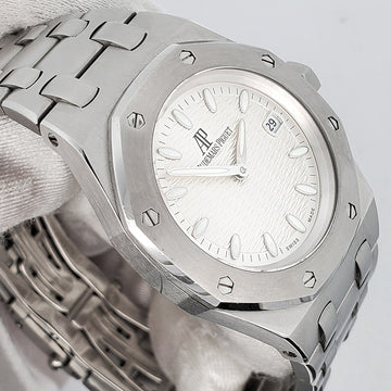 Audemars Piguet Lady Royal Oak 33mm White Wave Dial Stainless Steel Quartz Watch 67600ST