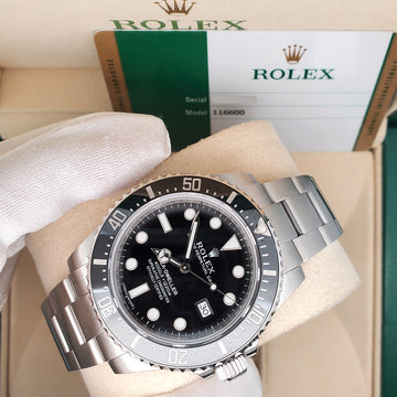 Rolex Sea-Dweller 40mm Black Ceramic Bezel Steel Watch 116600 Box Papers