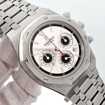 2011 Audemars Piguet Royal Oak Silver Panda Dial Steel Chronograph 39mm Watch 26300ST Box Papers