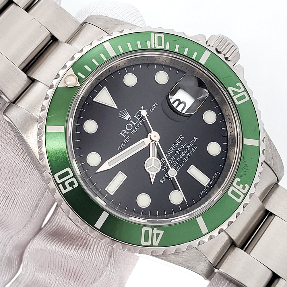 2009 Rolex Submariner "Kermit" Date Engraved Rehaut Black Green Steel 16610LV Box/Papers/Tag