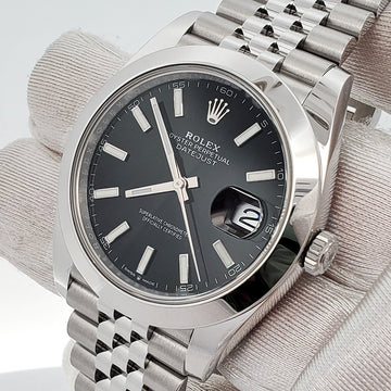 Rolex Datejust 41 126300 Black Index Steel Jubilee Watch Box Papers