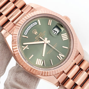 2024 Rolex Day-Date 228235 Rose Gold Fluted Bezel Olive Green Bevelled Roman Dial 40mm Watch Box/Papers/Tag