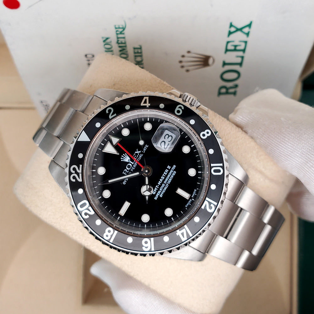 Rolex GMT-Master II 40mm Steel Oyster Watch 16710 Box Papers