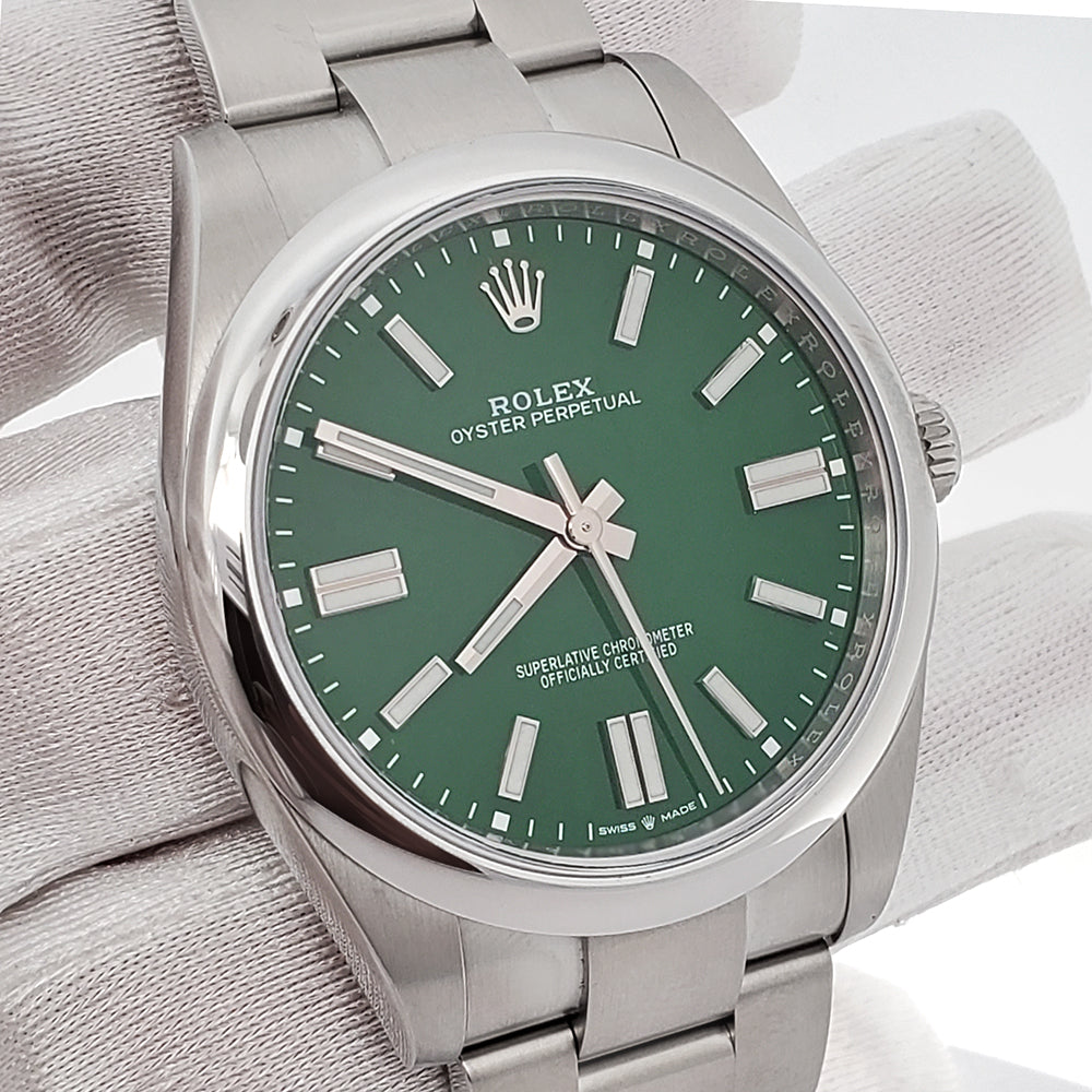 Unworn Rolex Oyster Perpetual 41mm 124300 Green Index Dial Steeel Watch 2023 Box Papers