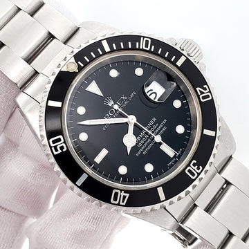 2000 Rolex Submariner Date 40mm Steel Oyster Watch 16610 Papers/Tag