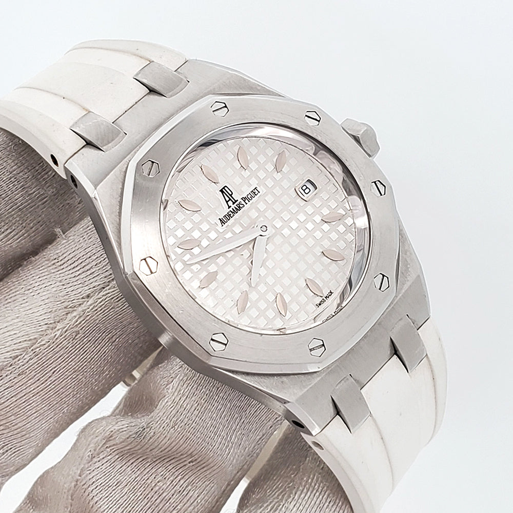 Audemars Piguet Lady Royal Oak 33mm Silver Dial Steel Quartz Watch 67600ST