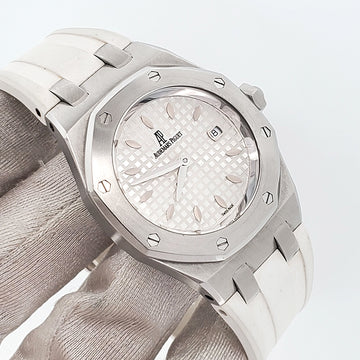 Audemars Piguet Lady Royal Oak 33mm Silver Dial Steel Quartz Watch 67600ST