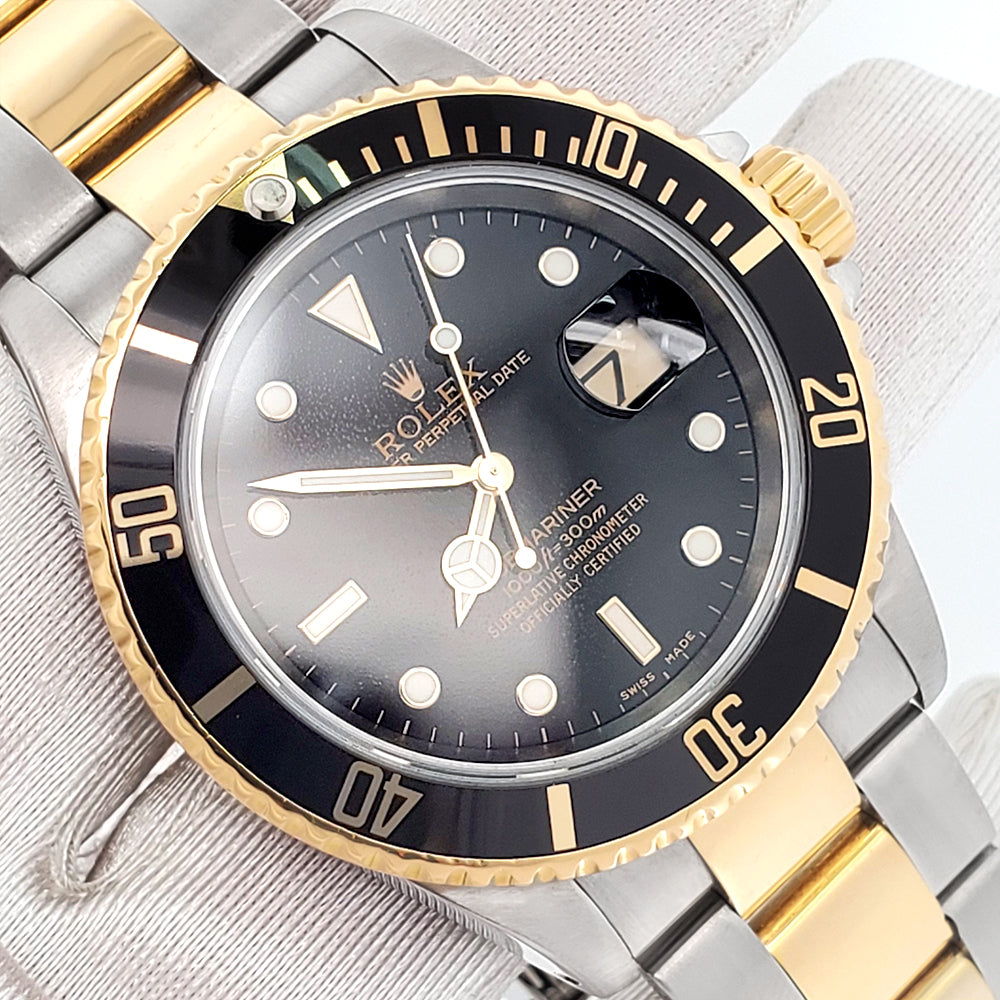 Rolex Submariner Date 40mm Black 16613 2-tone Yellow Gold/Steel Oyster Watch