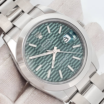 2023 Unworn Green Motif Rolex Datejust 41 Steel Oyster Watch 126300 Box/Papers/Tag