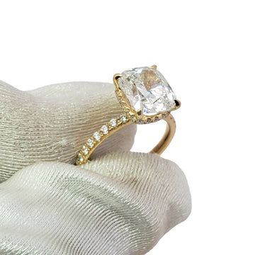18K Yellow Gold 3.71ct Diamond Size 5.5  Ring