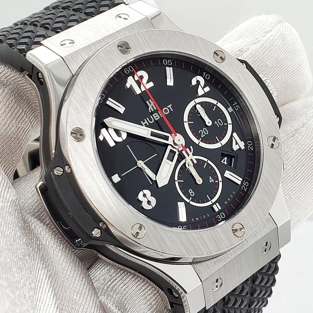 Hublot Big Bang Chronograph 44mm Black Dial/Rubber Strap/Steel Watch 301.SX.130.RX Papers