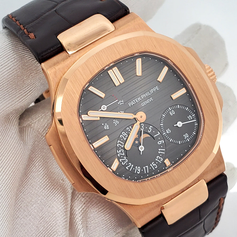 Patek Philippe Nautilus 40mm Rose Gold Watch 5712R-001 Box Papers