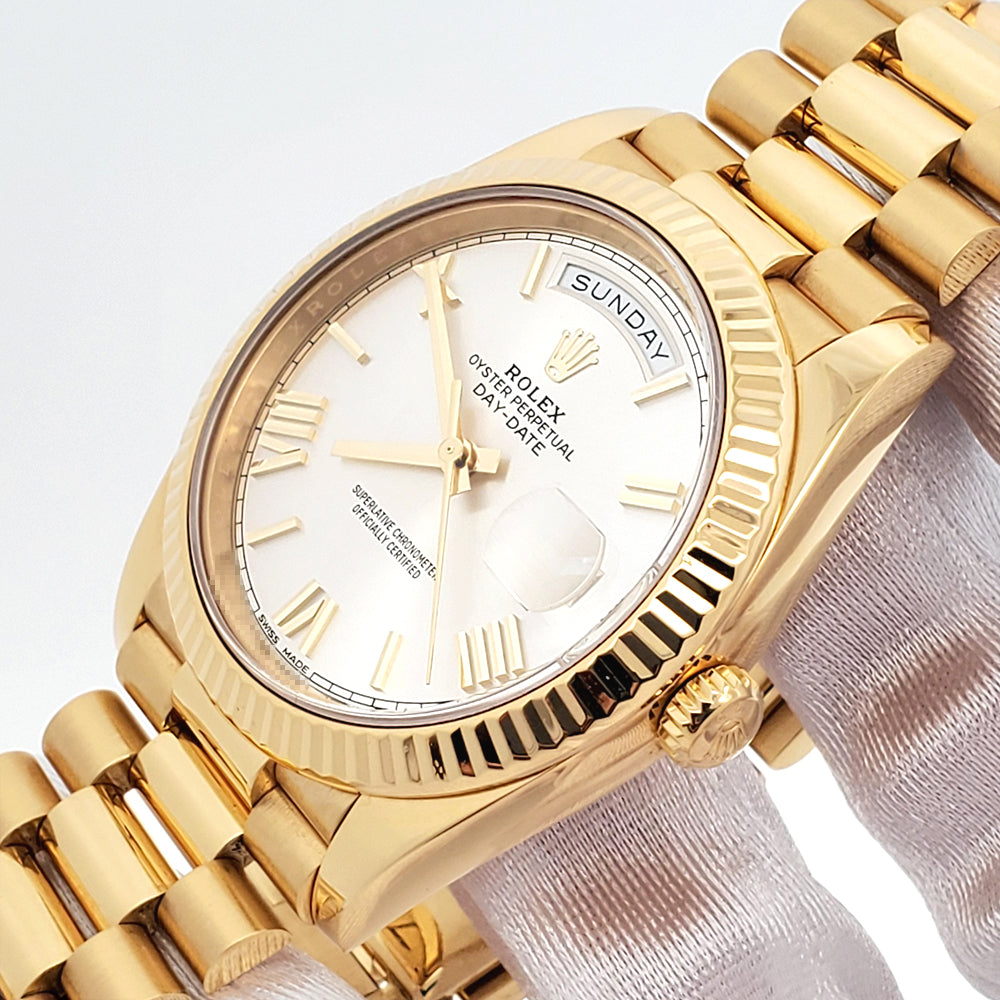 Rolex President Day-Date 40 Yellow Gold Silver Roman Dial Watch 228238 Box Papers