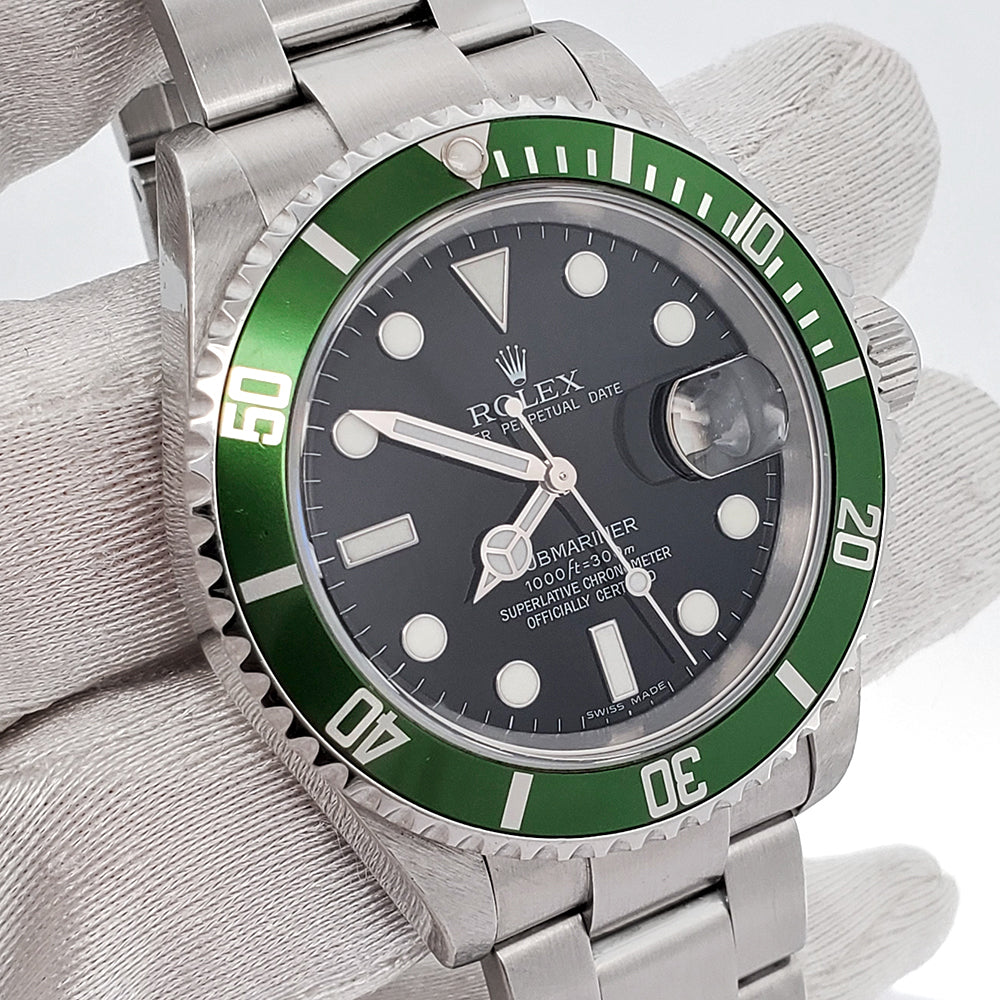 Rolex Submariner Date "Kermit" Black Green Bezel Steel 40mm Watch 16610LV Box Papers