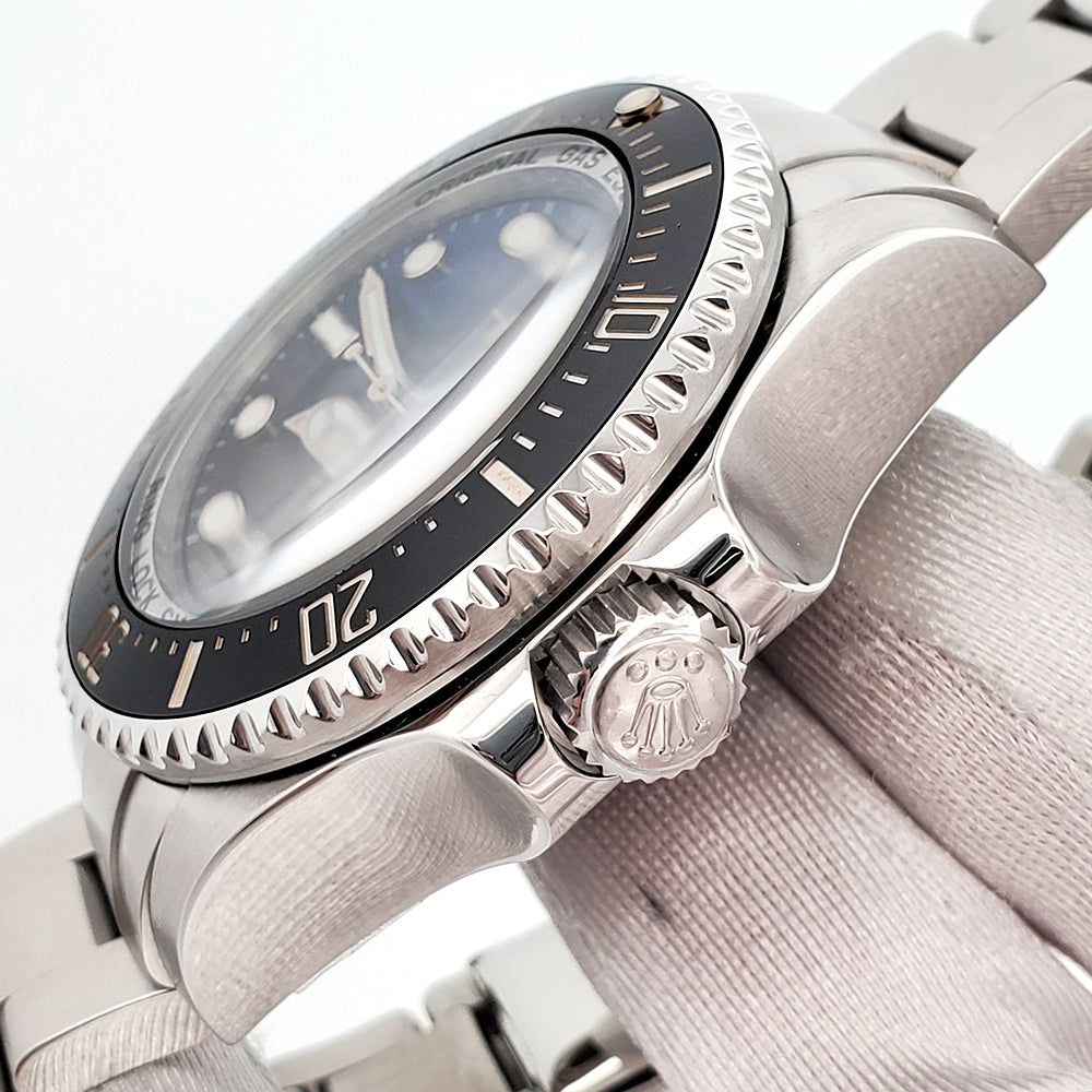 Rolex Sea-Dweller Deepsea D-Blue James Cameron Steel Oyster 44mm Watch 116660 Box/Papers/Tag