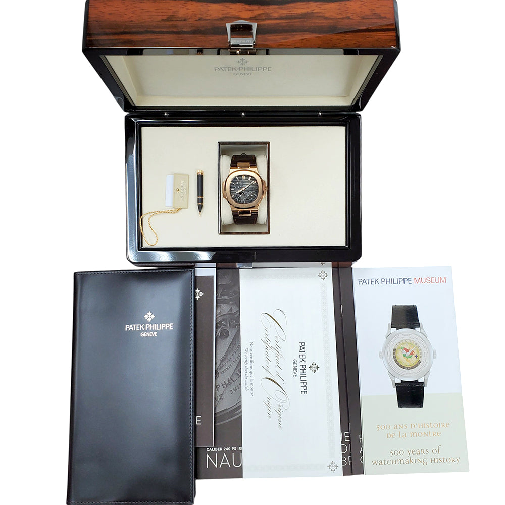 Patek Philippe Nautilus 40mm Rose Gold Watch 5712R-001 Box Papers