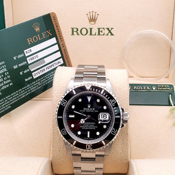 Rolex Submariner Date Engraved Rehaut 40mm Steel Oyster Watch 16610 Box/Papers/Tag