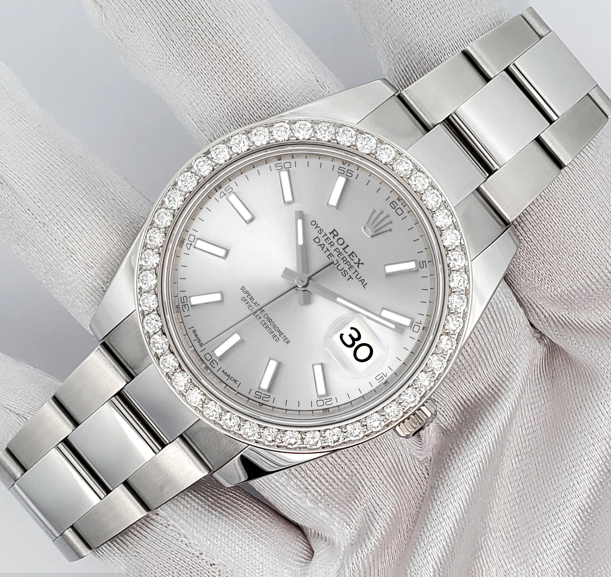 Rolex Datejust 41 126300 Silver Index 2.4CT Diamond Bezel Steel Oyster Watch Box Papers