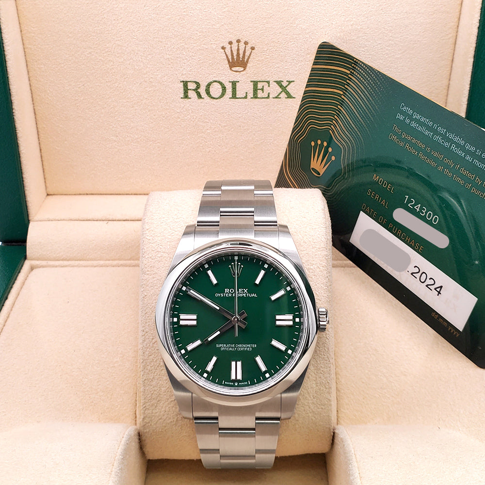 2024 Rolex Oyster Perpetual 41mm 124300 Green Index Dial Steel Watch Box Papers