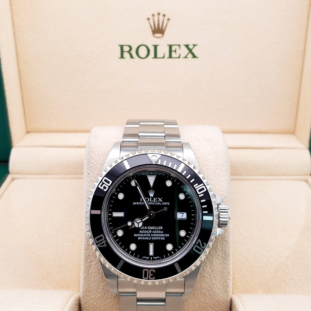 Rolex Sea-Dweller 4000 40mm Oyster Steel Watch 16600
