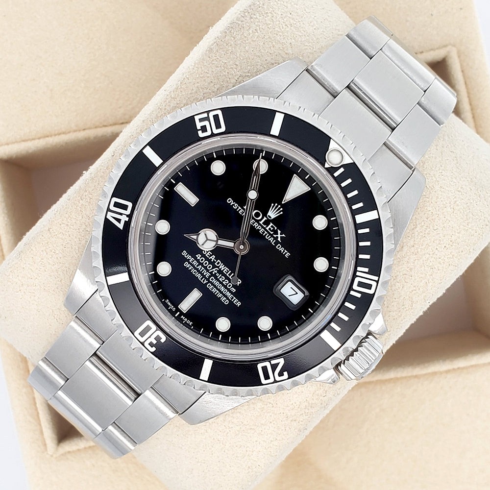 Rolex Sea-Dweller 4000 40mm Oyster Steel Watch 16600