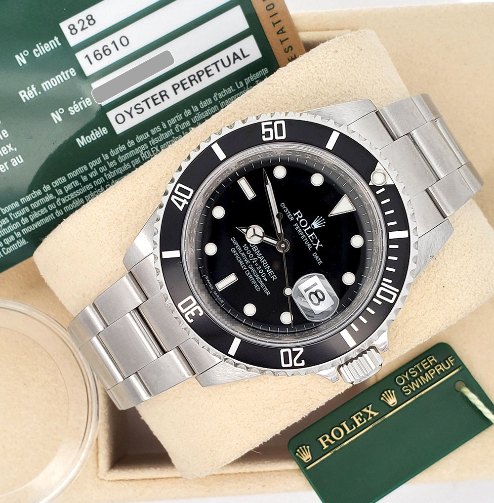 Rolex Submariner Date Engraved Rehaut 40mm Steel Oyster Watch 16610 Box/Papers/Tag