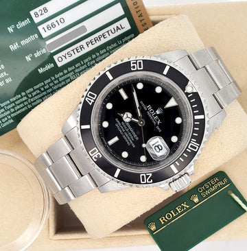 Rolex Submariner Date Engraved Rehaut 40mm Steel Oyster Watch 16610 Box/Papers/Tag