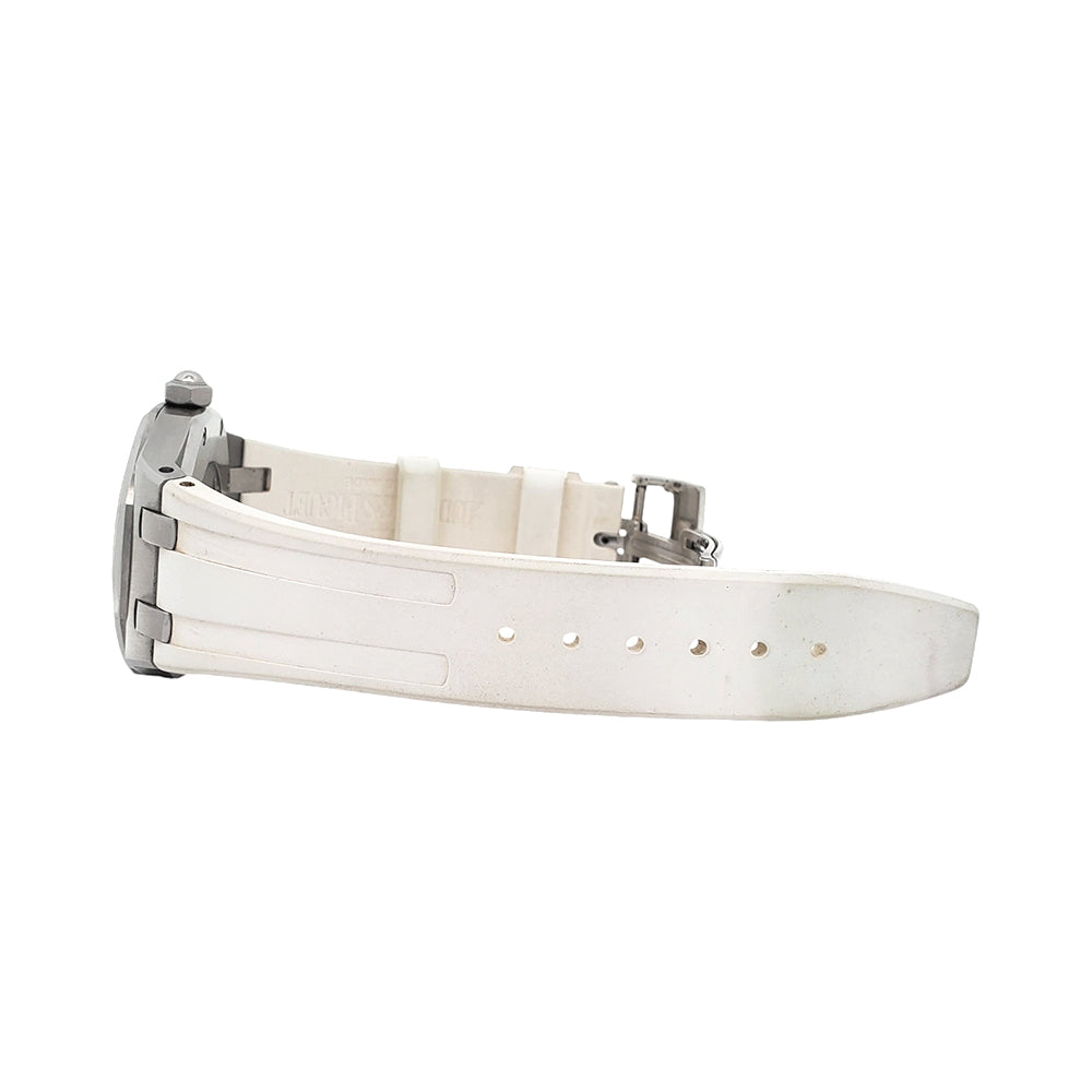 Audemars Piguet Lady Royal Oak 33mm Silver Dial Steel Quartz Watch 67600ST