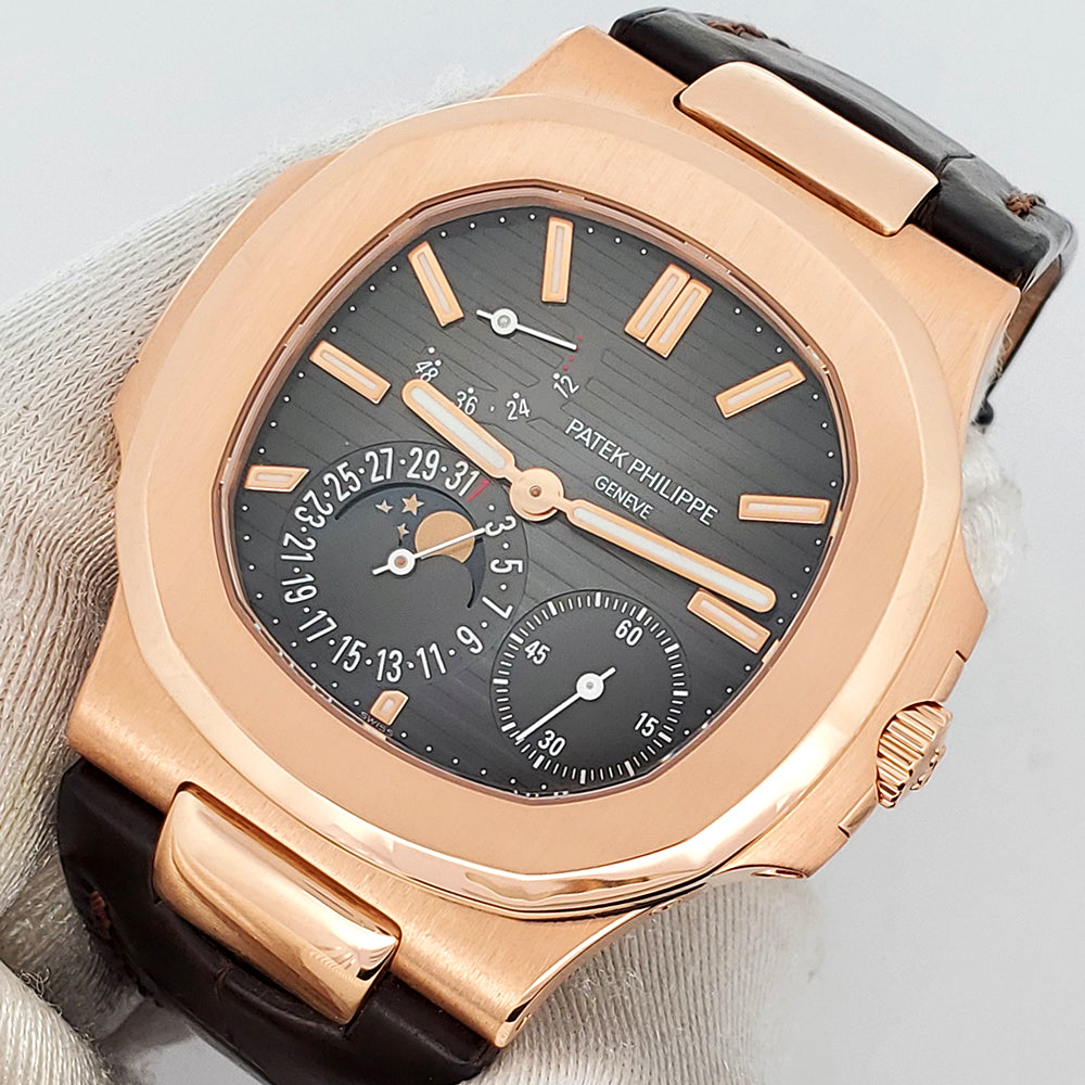 2020 Patek Philippe Nautilus 40mm Rose Gold Watch 5712R-001 Box Papers