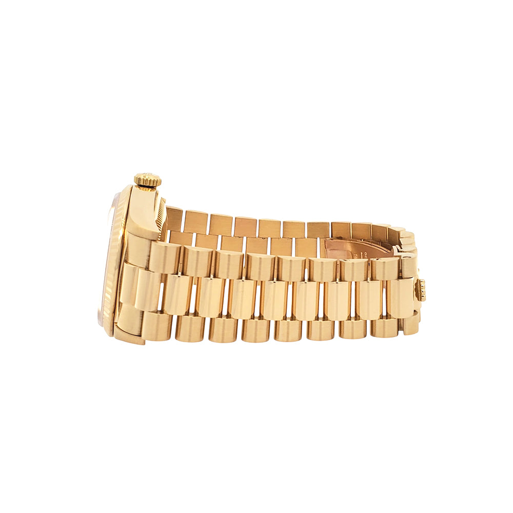 Rolex President Day-Date Factory Diamond Dial Double-Quick Yellow Gold 36mm Watch 18238 Box Papers