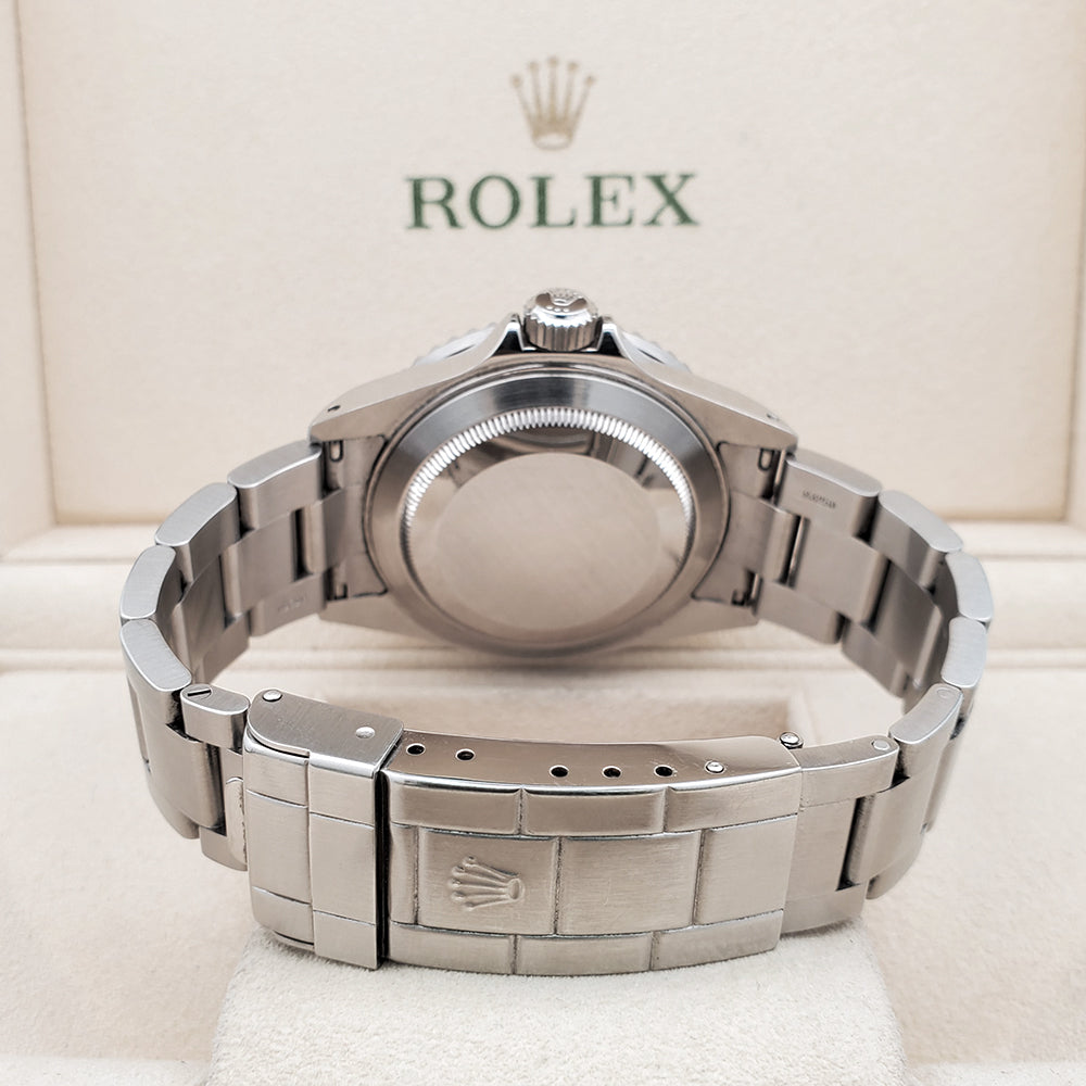 Rolex Submariner Date 40mm Black Dial Stainless Steel Watch 16610 Box Papers