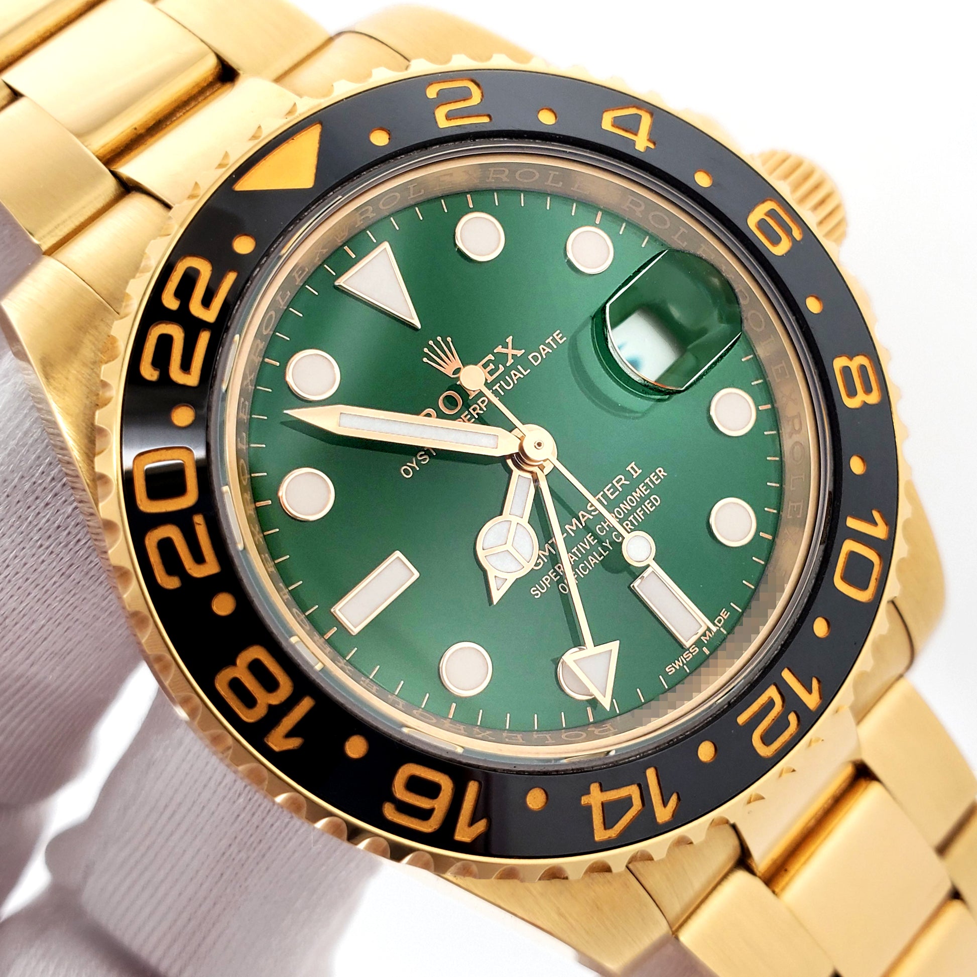2016 Rolex GMT-Master II Green Dial 116718LN Yellow Gold 40mm Watch Box Papers