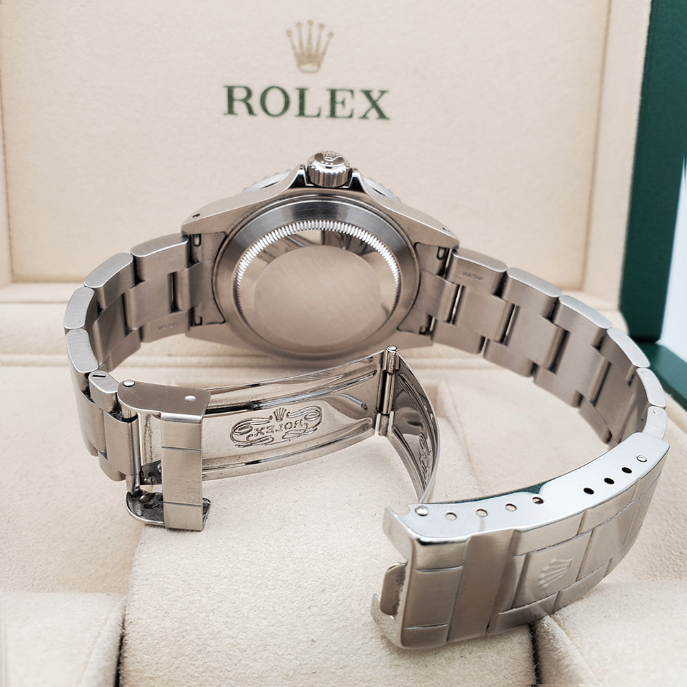 Rolex Submariner Date 40mm Black Dial Stainless Steel Watch 16610 Box Papers