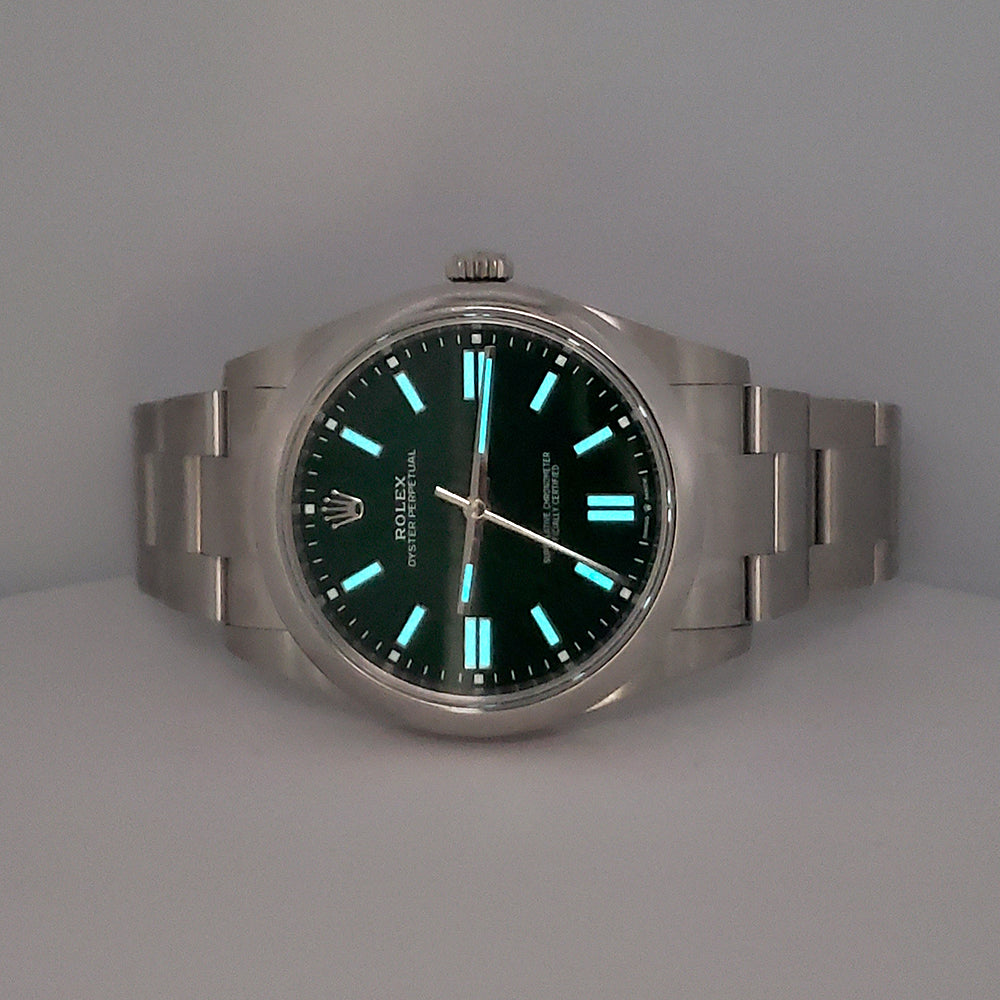 2024 Rolex Oyster Perpetual 41mm 124300 Green Index Dial Steel Watch Box Papers