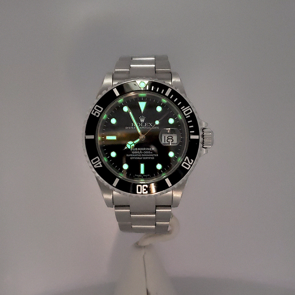 Rolex Submariner Date 16610 40mm Steel Watch Papers