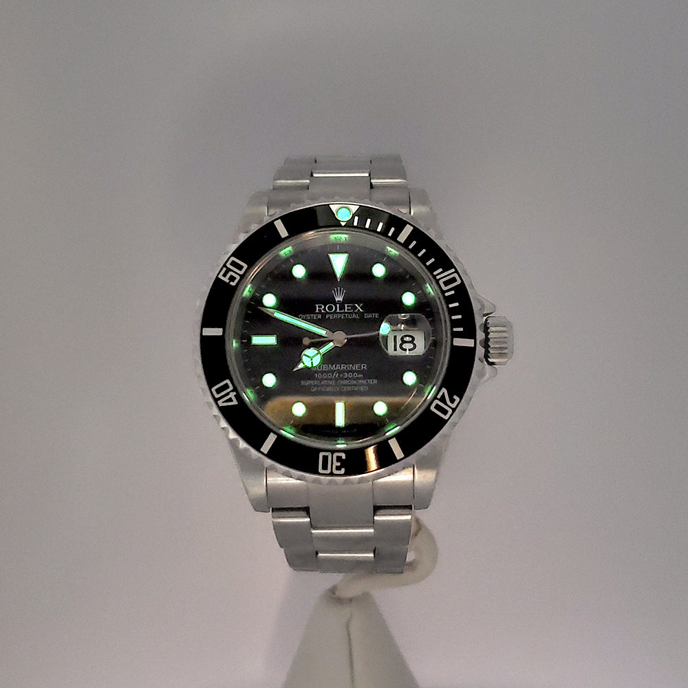 Rolex Submariner Date 40mm Engraved Rehaut Steel Watch 16610 Box Papers