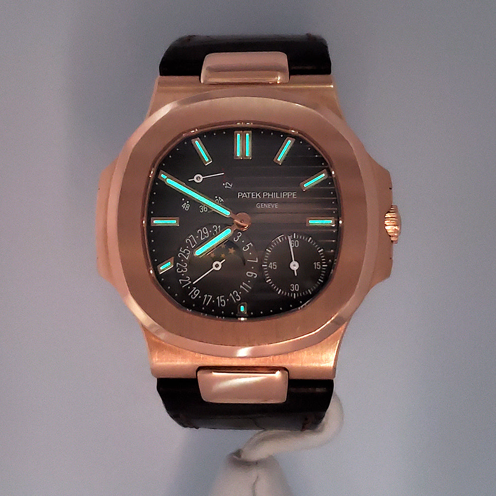 Patek Philippe Nautilus 40mm Rose Gold Watch 5712R-001 Box Papers