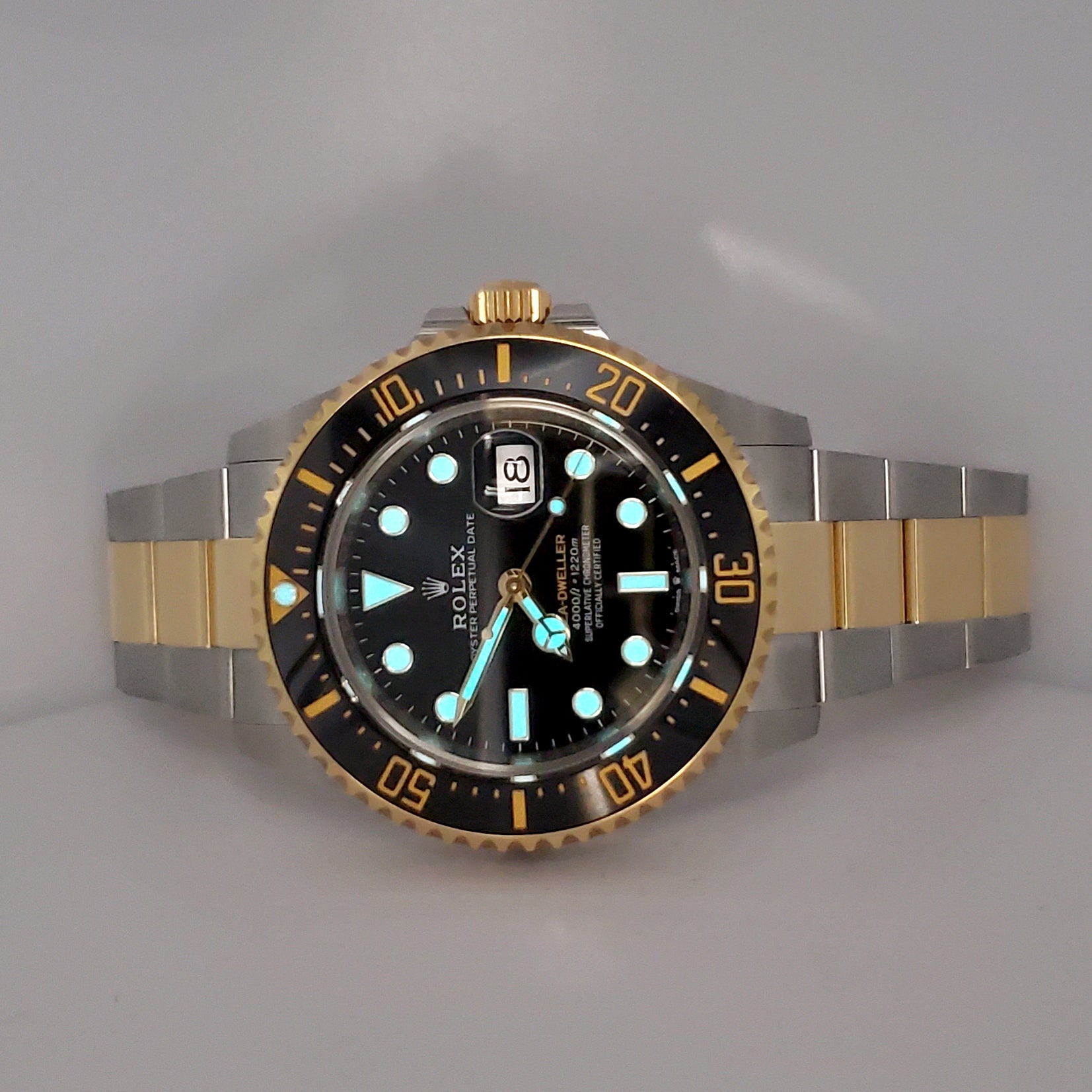 2023 Rolex Sea-Dweller 43mm 126603 Black Ceramic Yellow Gold/Steel Watch Box/Papers/Tag