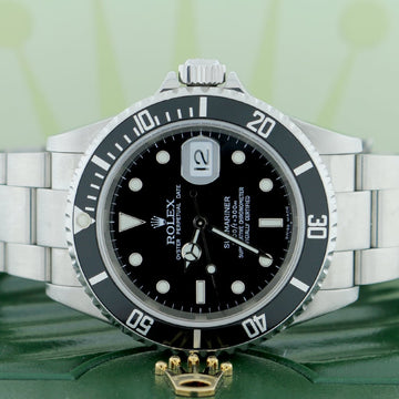 Rolex Submariner Date Black Dial 40MM Automatic Stainless Steel Oyster Mens Watch 16610