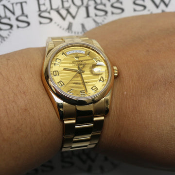 Rolex President Day-Date 18K Yellow Gold Original Champagne Wave Dial 36MM Automatic Mens Oyster Watch 118238